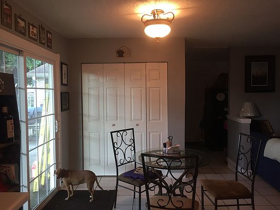 3rd image of 341 Greenwood Dr