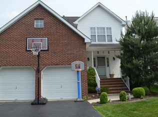 22 Vaccaro Rd, Lawrence Township, NJ 08648