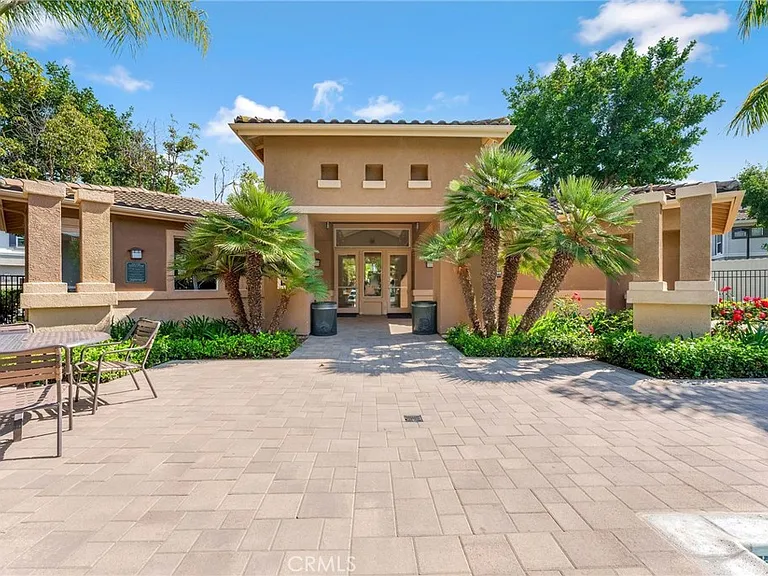 304 Birch Grv — Photo 37