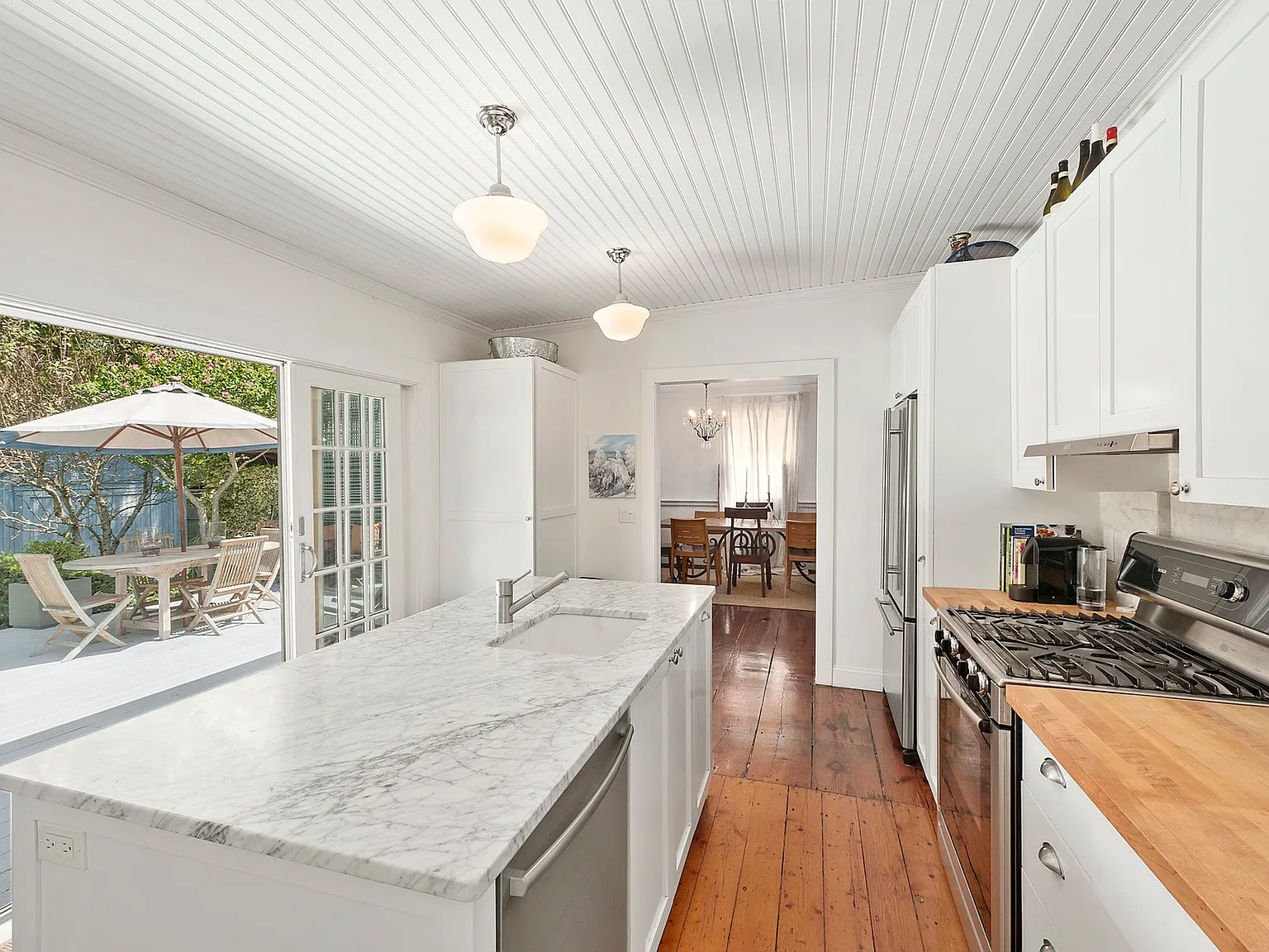 Fabulous Sag Harbor Village Rental — Photo 2