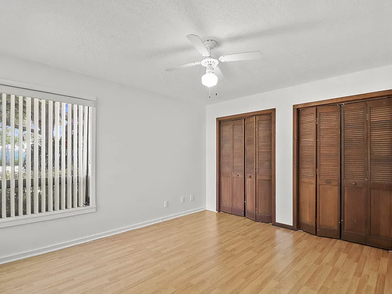 65 Pinehill Trl W #W — Photo 17