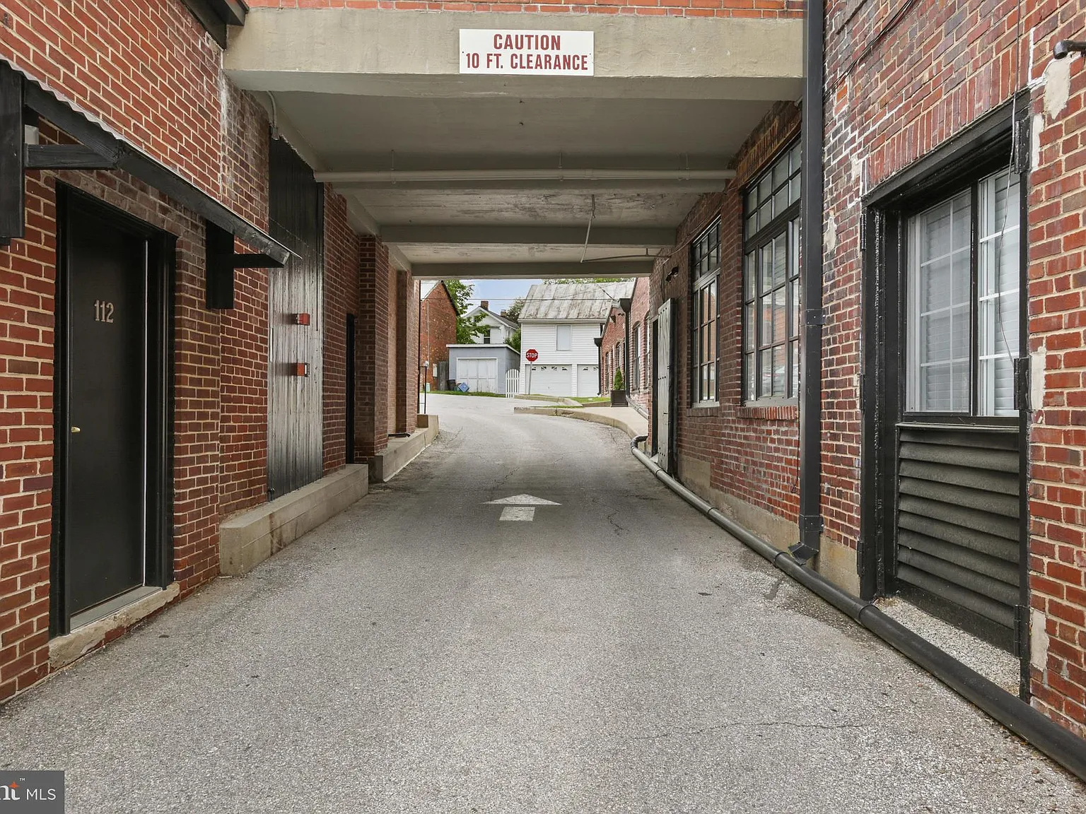 1 bed, 1.0 bath, 500 sqft, $1,350 — Photo 3