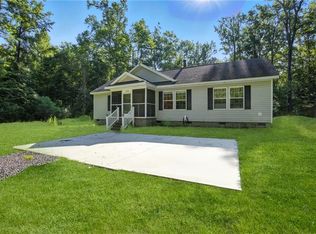 17858 Bowling Green Rd, Smithfield, VA 23430