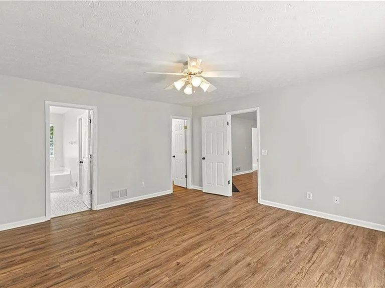 6360 Mountain View Trl — Photo 15