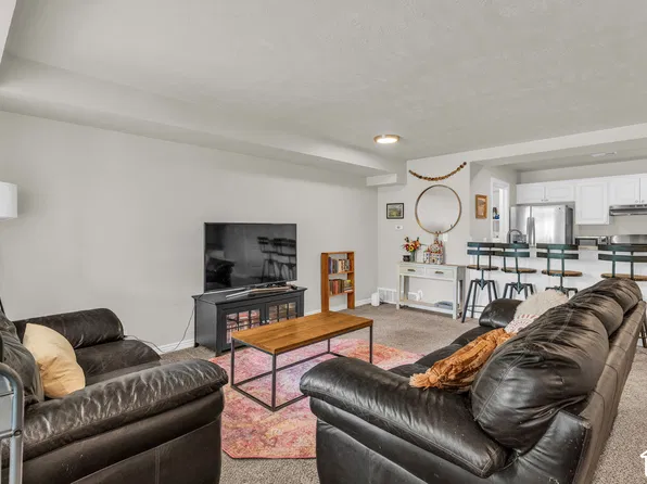 4072 S 300 E APT 2, Murray, UT 84107
