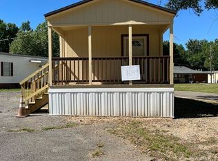 1649 Dena Dr, Memphis, TN 38127