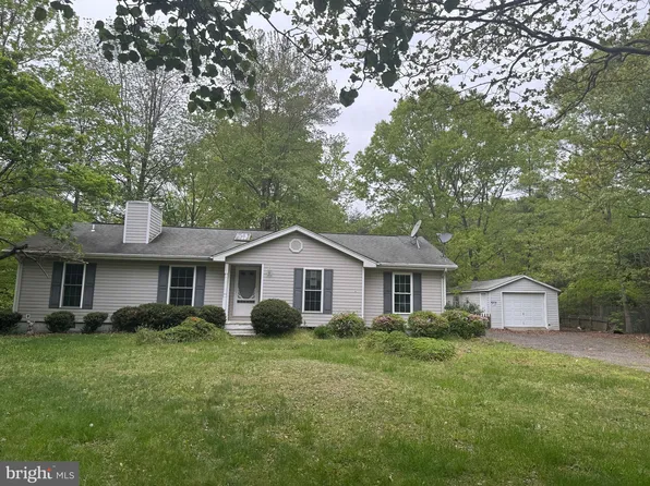 35860 Sycamore Ct, Mechanicsville, MD 20659
