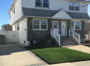 135 Crossfield Ave, Staten Island, NY 10312