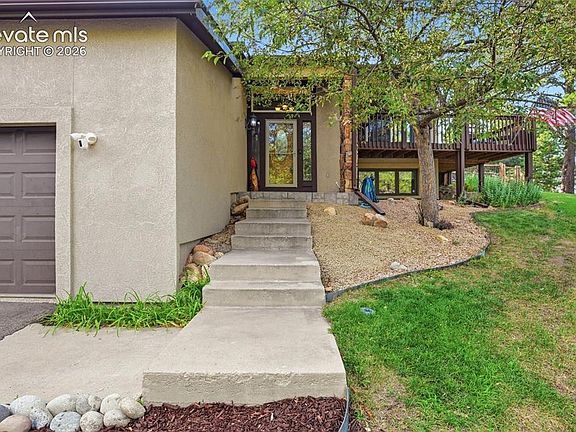 3rd image of 3930 Regency Dr