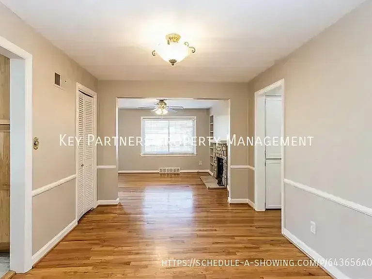 4931 W 72nd Ter — Photo 11