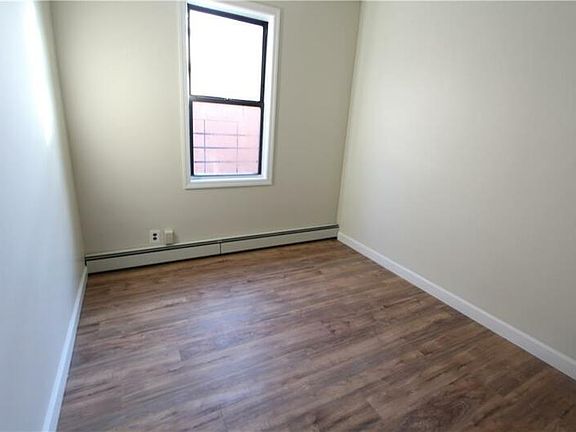 4th image of 115 Southside Ave APT C2