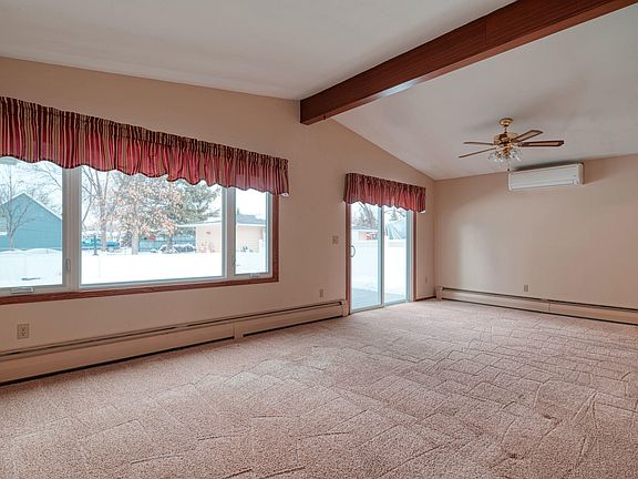 2nd image of 808 28th Ave S