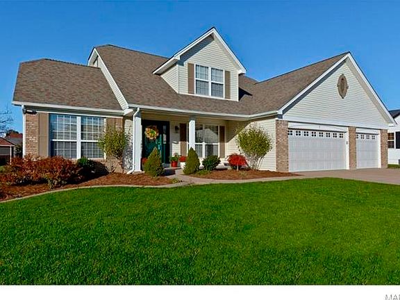 2nd image of 7 Waterford Crystal Cir