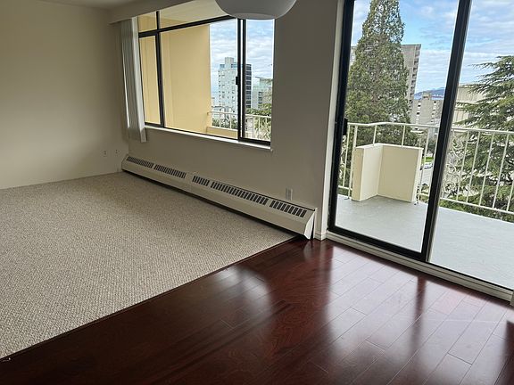 4th image of 1985 Bellevue Ave #801