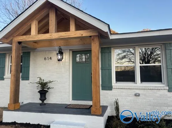 614 Holland Ct SW, Decatur, AL 35601