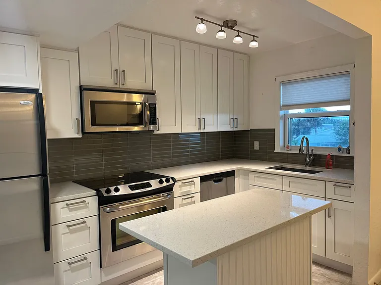 1510 Ocean Shore Blvd #409 — Photo 3