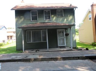 522 Derry St, Latrobe, PA 15650