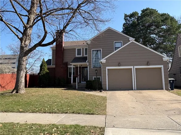 6701 Rockhill Rd, Kansas City, MO 64131