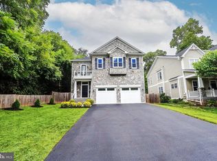 7214 Shreve Rd, Falls Church, VA 22043