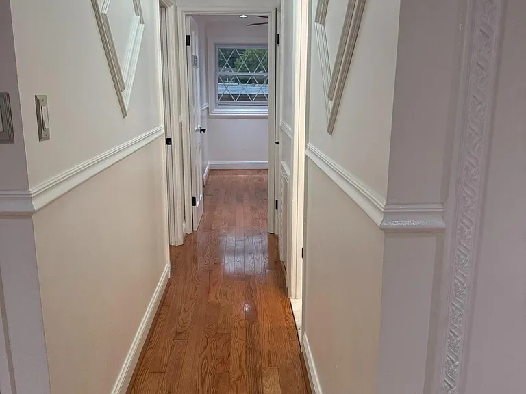 3658 Genesee Dr — Photo 16