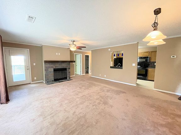 4th image of 5062 Seven Pine Circle #6