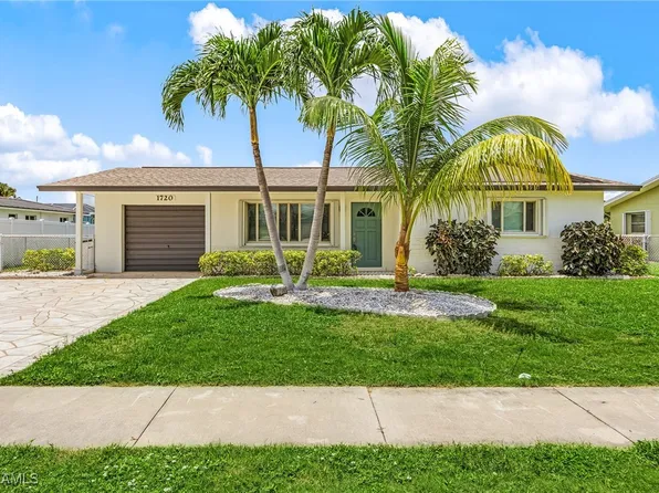 1720 W Coral Ter, North Fort Myers, FL 33903