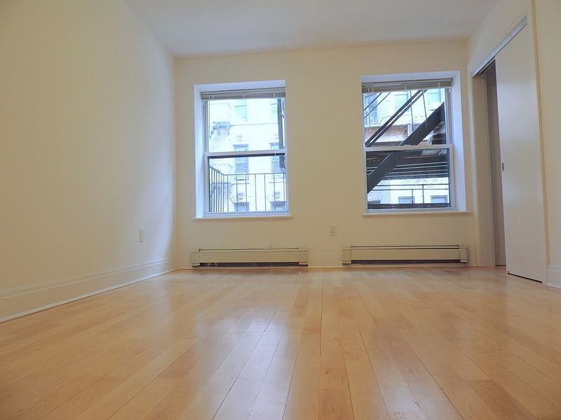 1st image of 143 Orchard St #2C
