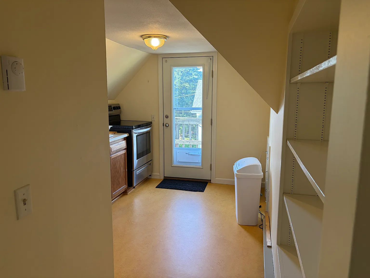 1 bed, $1,275 — Photo 4