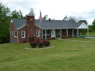 5376 Franklin St, Rocky Mount, VA 24151