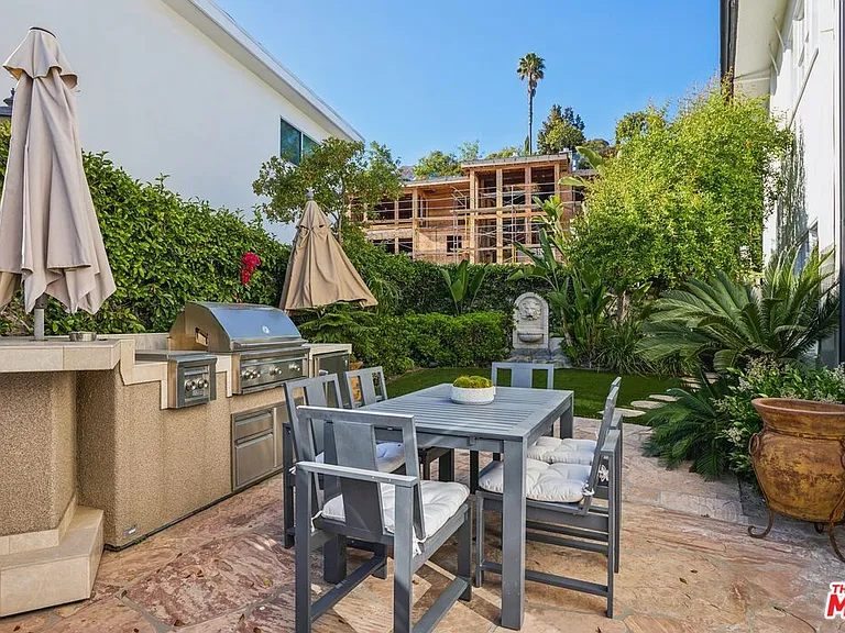 2411 Mount Olympus Dr — Photo 58