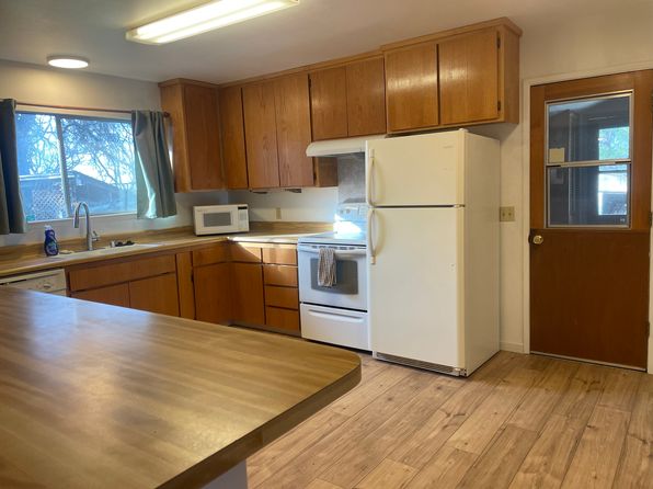 11605 Rough And Ready Rd