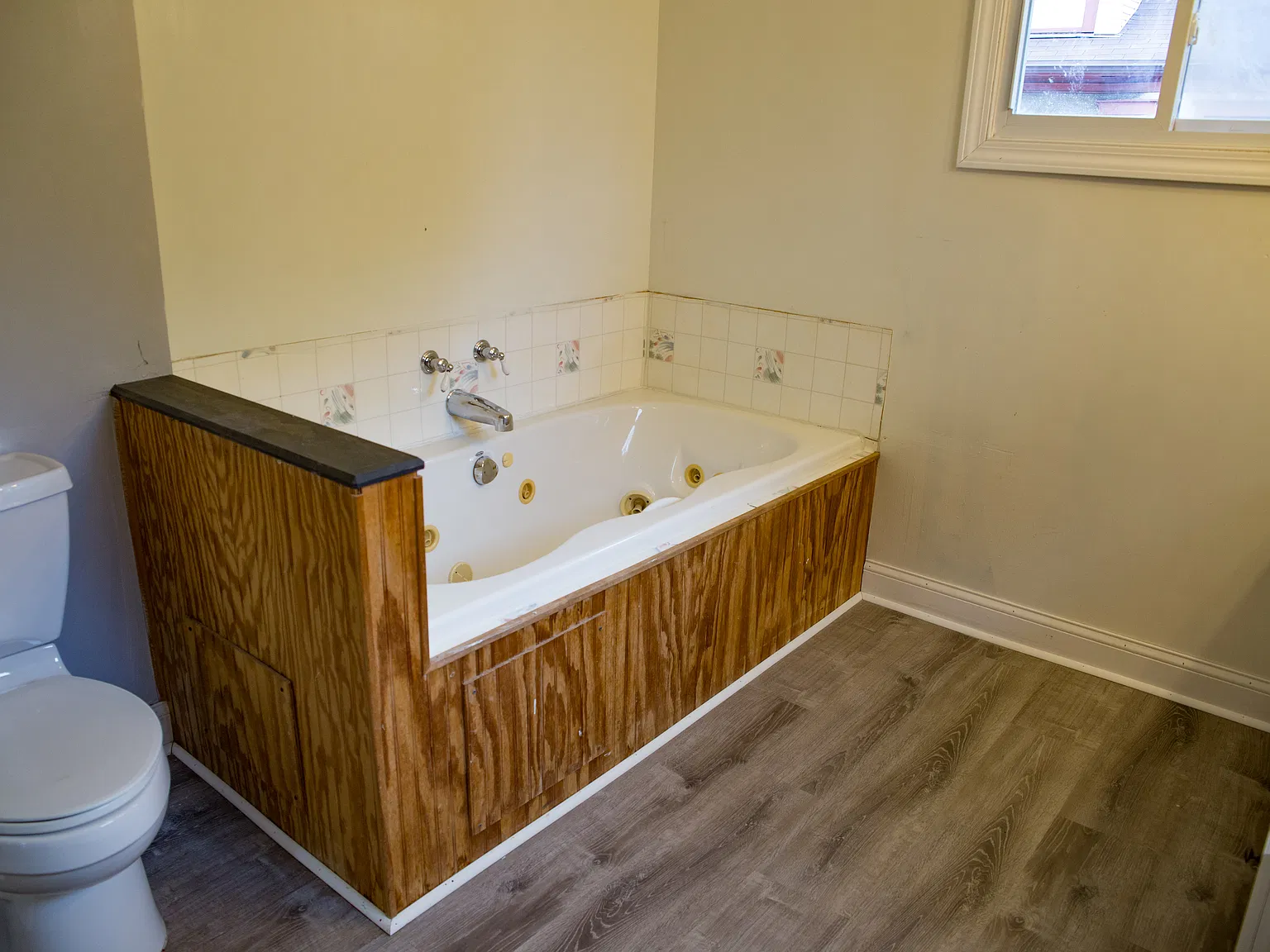 7 bed, $3,600 — Photo 4