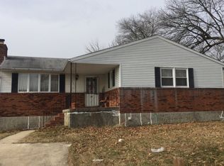 12 McKenna Ct, Parkville, MD 21234