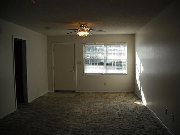 DSCF0007 (Small)_06112013