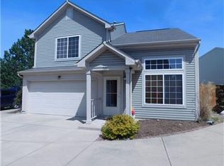 589 Cembra Dr, Greenwood, IN 46143
