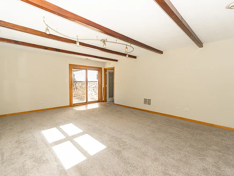 4N036 Wood Dale Rd — Photo 5