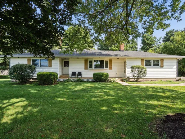 310 S Main St, Croton, OH 43013
