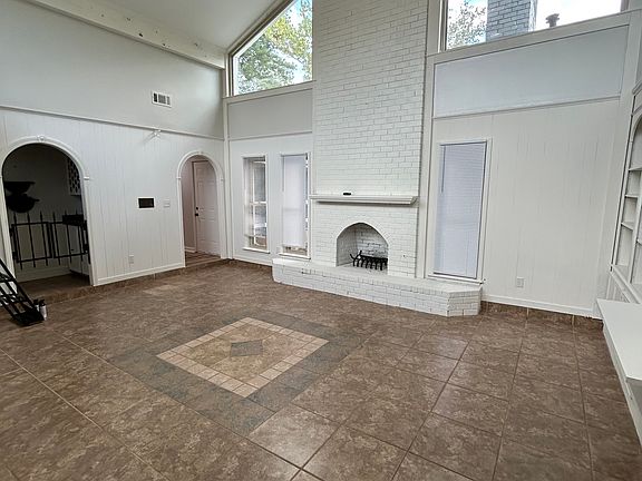 5th image of 5143 Brookleigh Dr