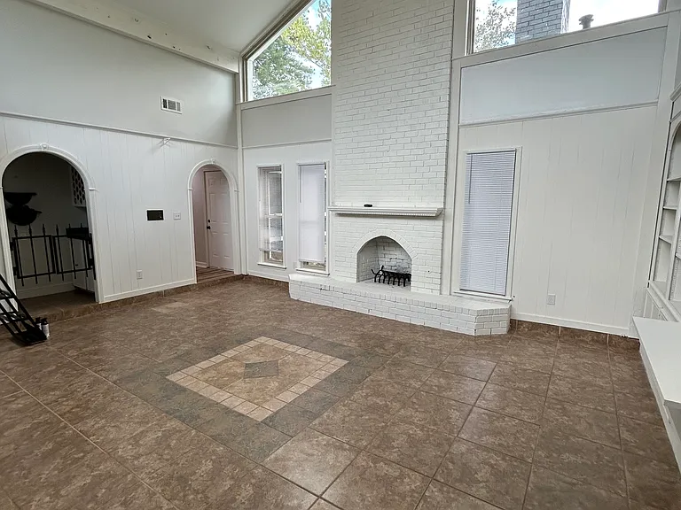 5143 Brookleigh Dr — Photo 5