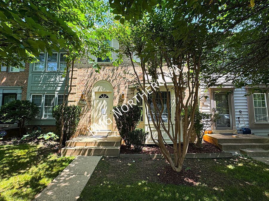 1st image of 9606 Scotch Haven Dr