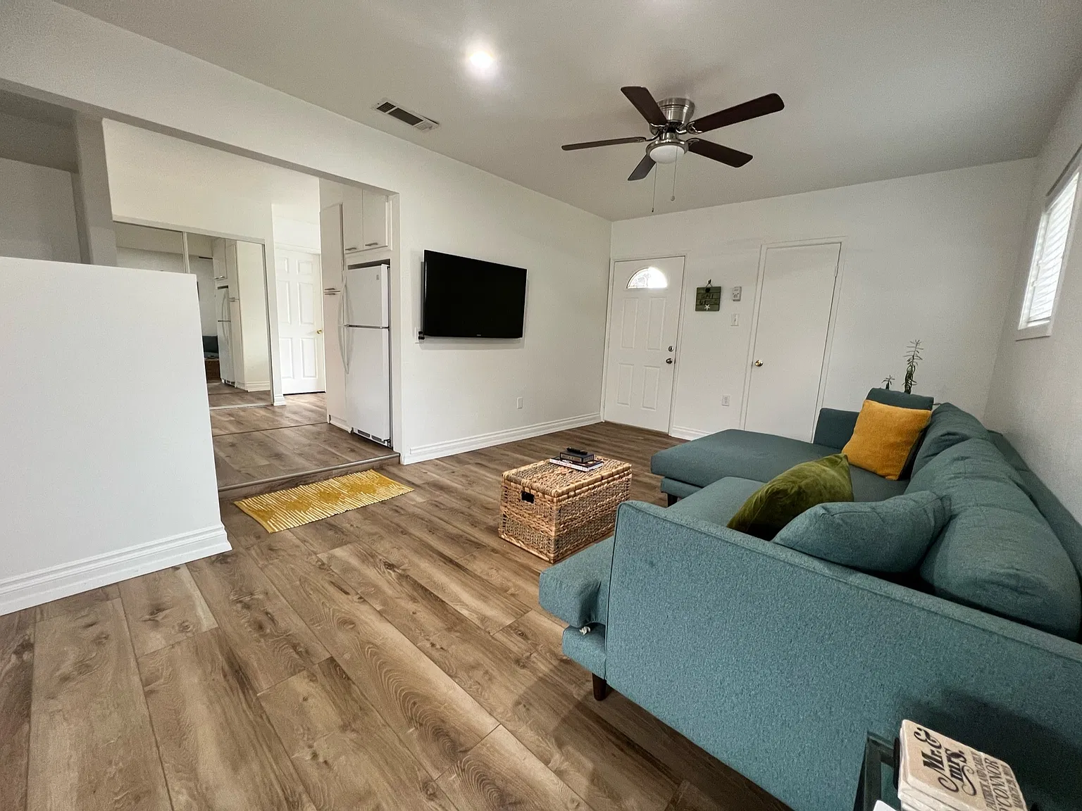 11935 Sapota Drive - B — Photo 3