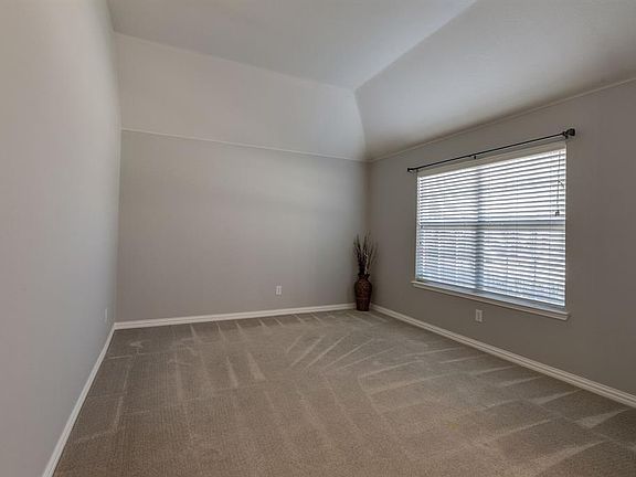 5th image of 5501 Hidden Pine Ln