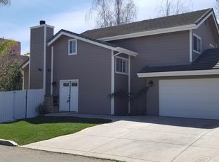 204 McKnight Rd, Thousand Oaks, CA 91320