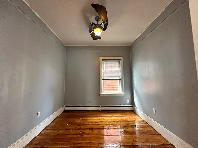 89 America St #2 — Photo 23