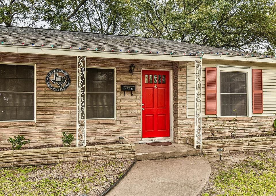 1st image of 8813 Koala Dr
