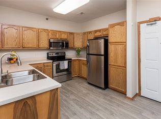 1333 SE University Ave UNIT 103, Waukee, IA 50263