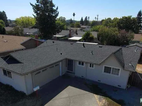 7675 Burton Avenue, Rohnert Park, CA 94928