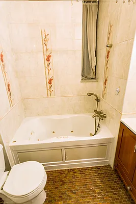 Rented by KYLM, LLC | media 36