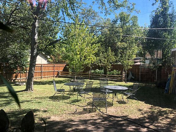 5th image of 1228 Glenwood Dr