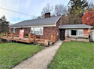 10 Sylvan Dr, Lock Haven, PA 17745
